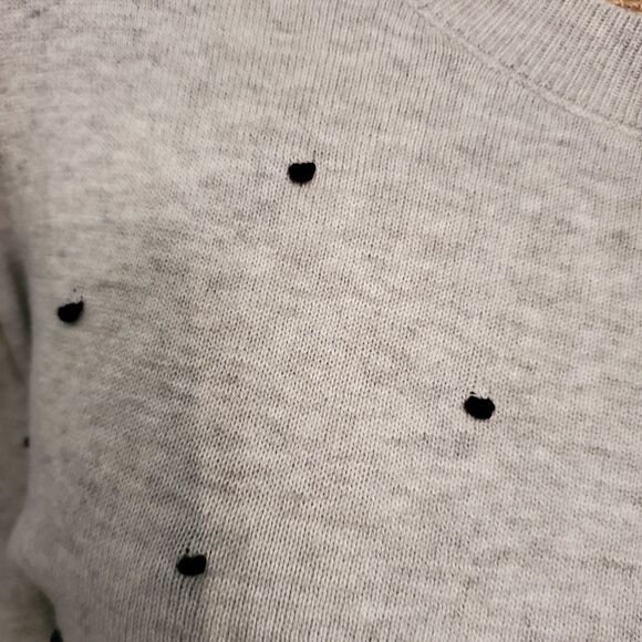 Tommy Hilfiger Super Soft & Cozy Gray Bobble Sweater - Picture 7 of 12